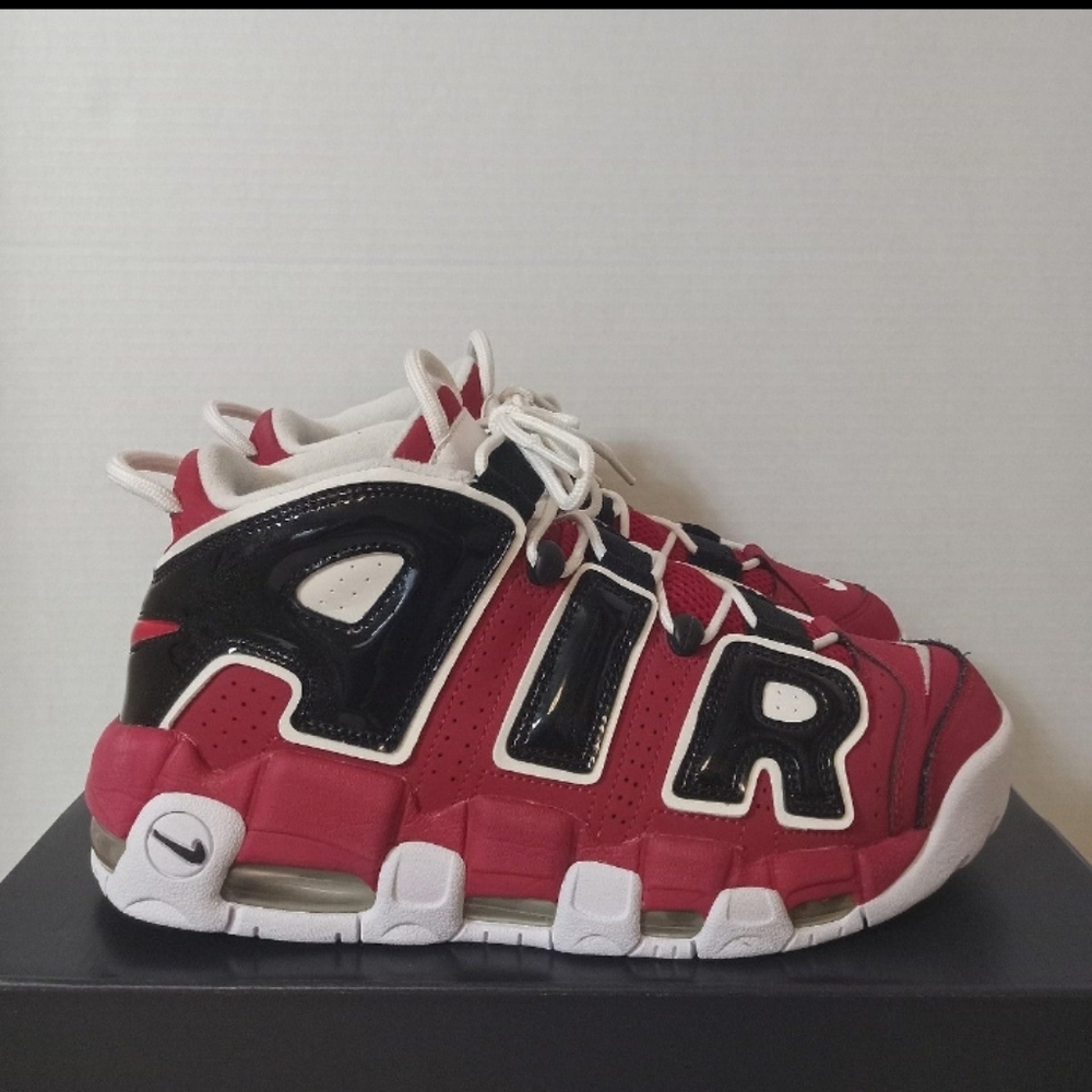 Nike Air More Uptempo '96 "Bulls" Size 8.5 (2017)